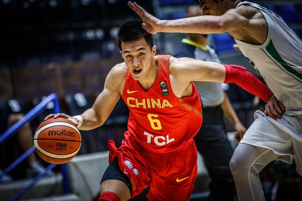  罗马定位球战术显威，角球配合头槌破门拿下三分