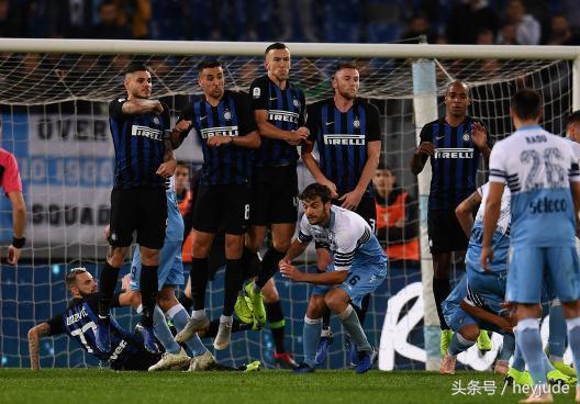  兰斯防守反击战术得当，客场爆冷击败强敌